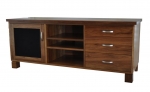 EU 126 - All our Entertainment Units can be customized to suit your individual room. They can be made with a variety of solid timbers including Tasmanian Blackwood, Blue Gum, Tasmanian Oak, Jarrah, Blackbutt and many more. Give us a call with your requirements for an obligation free quote.